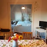شقة La Fratta 3 *