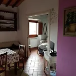 La Fratta 3 شقة